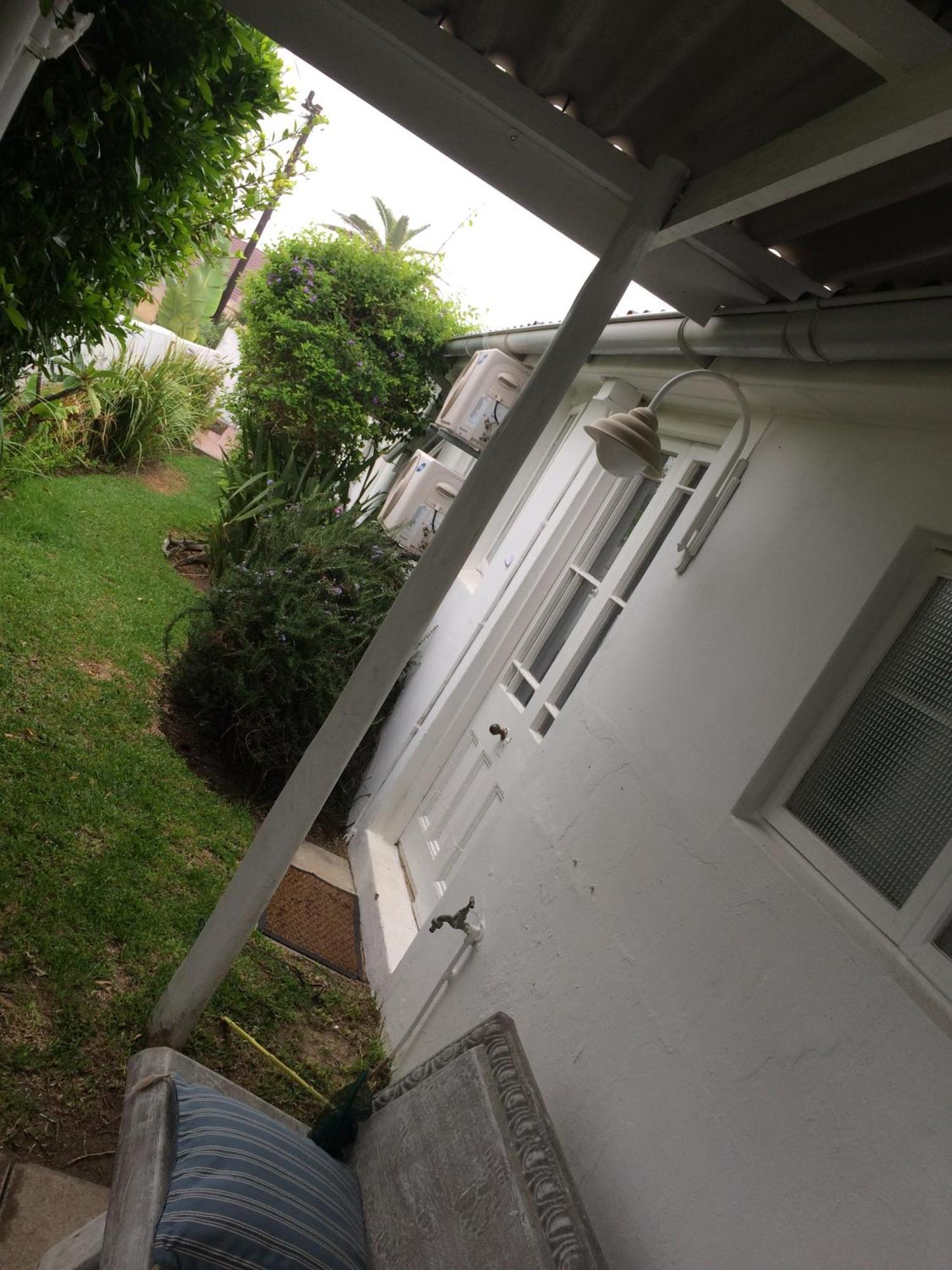Breeze Inn Guesthouse Kiddʼs Beach Quarto foto